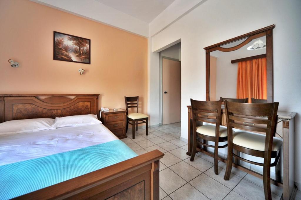 Hotel Jason Volos Quarto foto